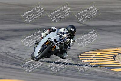 media/Oct-06-2024-Race Pace (Sun) [[d7d39ec7ad]]/9-Bowl Exit (940am)/